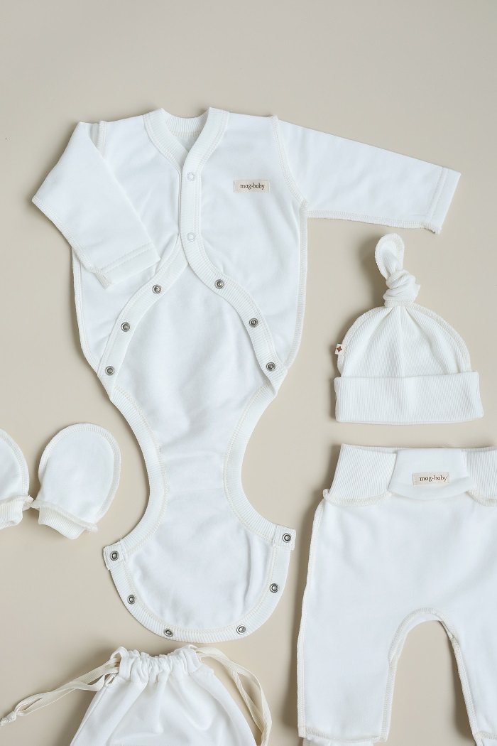 Утеплений комплект в пологовий з боді Cozy, Молочний - фото 1