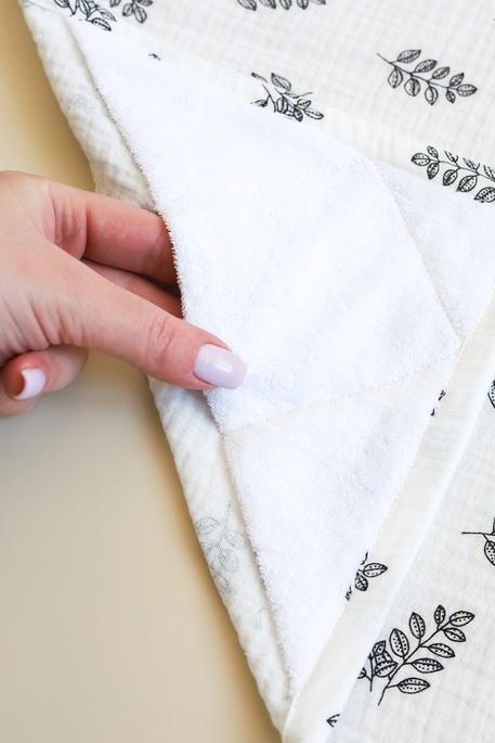 Муслиновая накидка для кормления с сумочкой чехлом, Веточка - фото 2