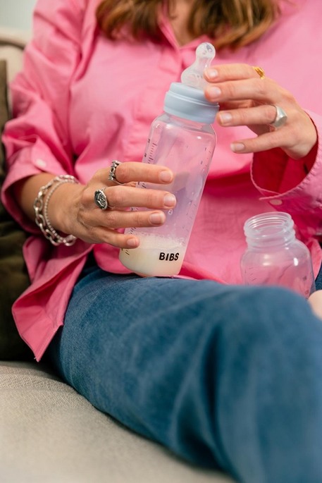 Пластикова пляшечка BIBS, 270 ml, Round Silicone, Medium Flow, Ivory - фото 2
