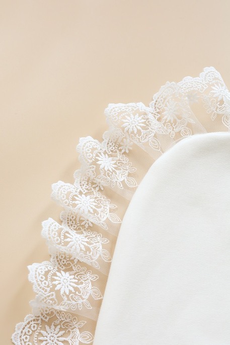 Плед на выписку и крестины с кружевом Lace, Молочный - фото 3