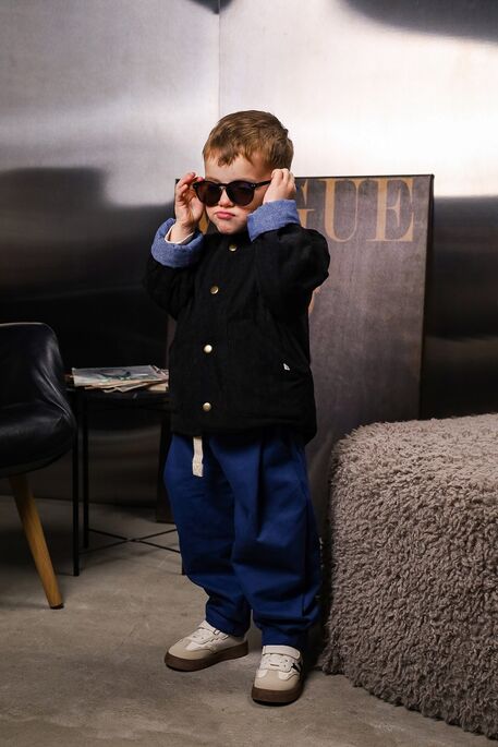 Look Dutta, Синій