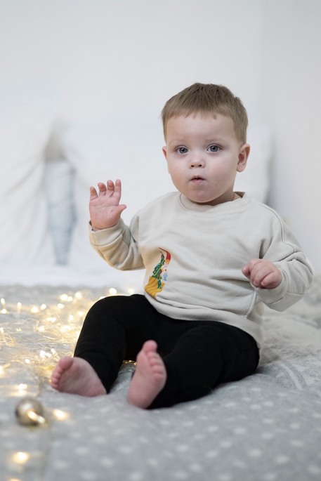 Новорічний світшот Gnome, слонова кістка - фото 5