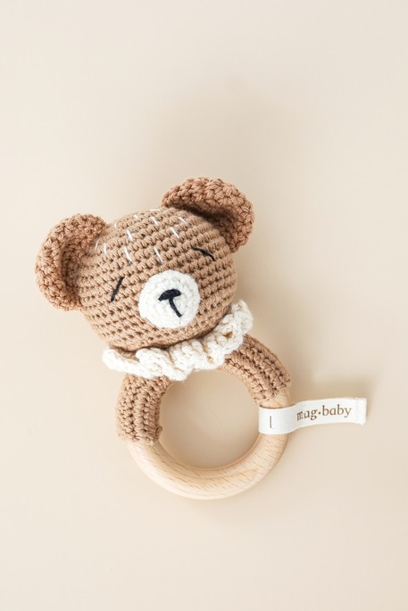Вязаный прорезыватель с деревянным кольцом, Bear