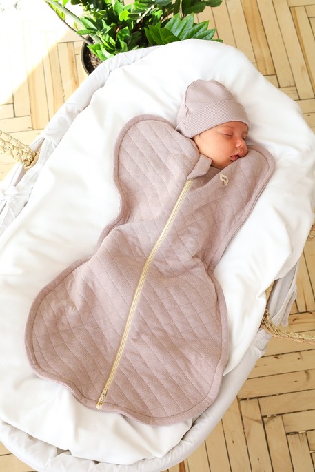 Утепленная евро пеленка на молнии с шапочкой Kappi, Коричневая - фото 1