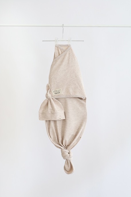 Безразмерная пеленка на липучках с шапочкой Каспер, Бежевая