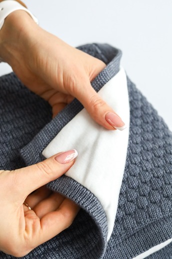 Утеплений в'язаний плед Scales, Графітовий - фото 1