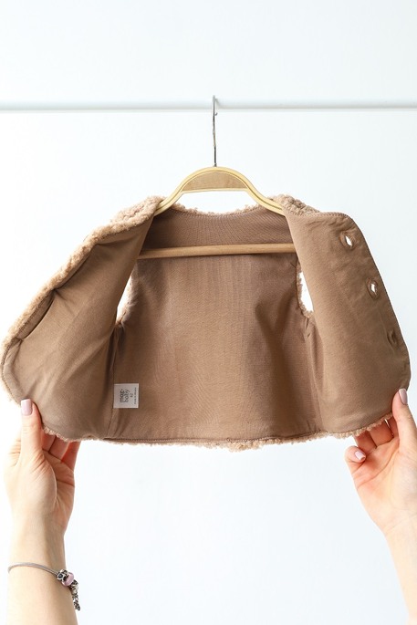 Меховая жилетка Tino, Коричневая - фото 3