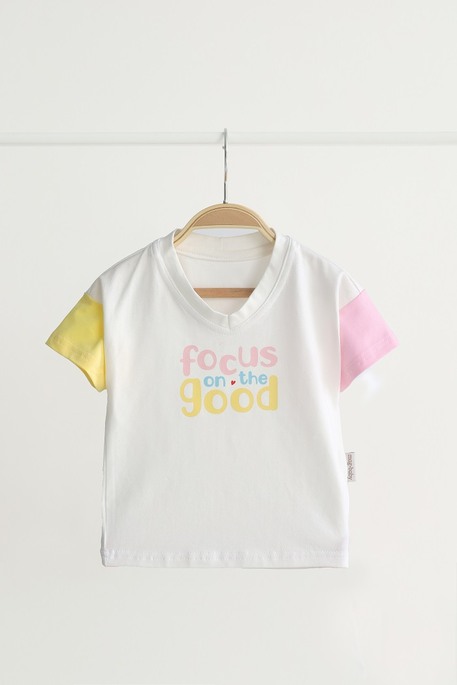 Футболка Focus on the good