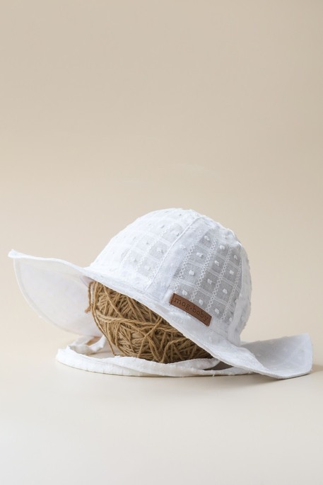 Панама Mary, Cветло-молочная