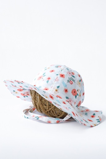 Панама Шарлиз, Цветочное поле