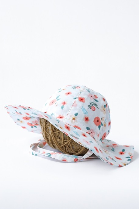 Панама Шарлиз, Цветочное поле