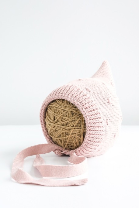 В'язана шапка Piptic, Пильна троянда