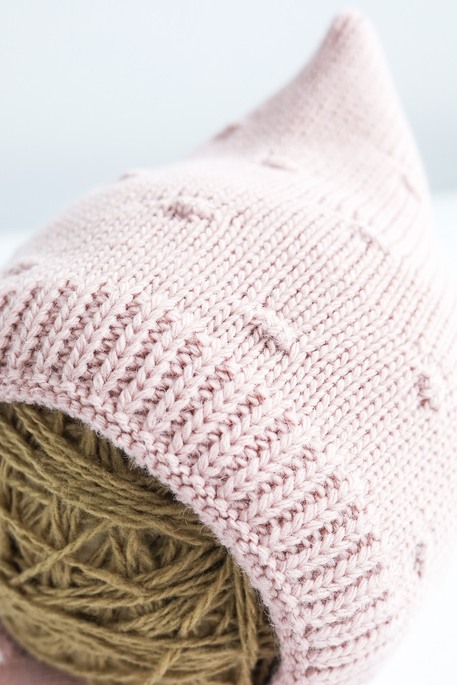 В'язана шапка Piptic, Пильна троянда - фото 1