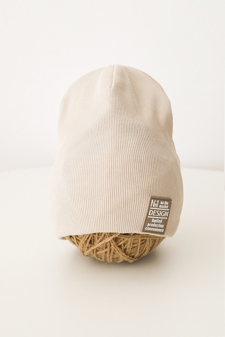 Шапка Ruby, Слонова кістка